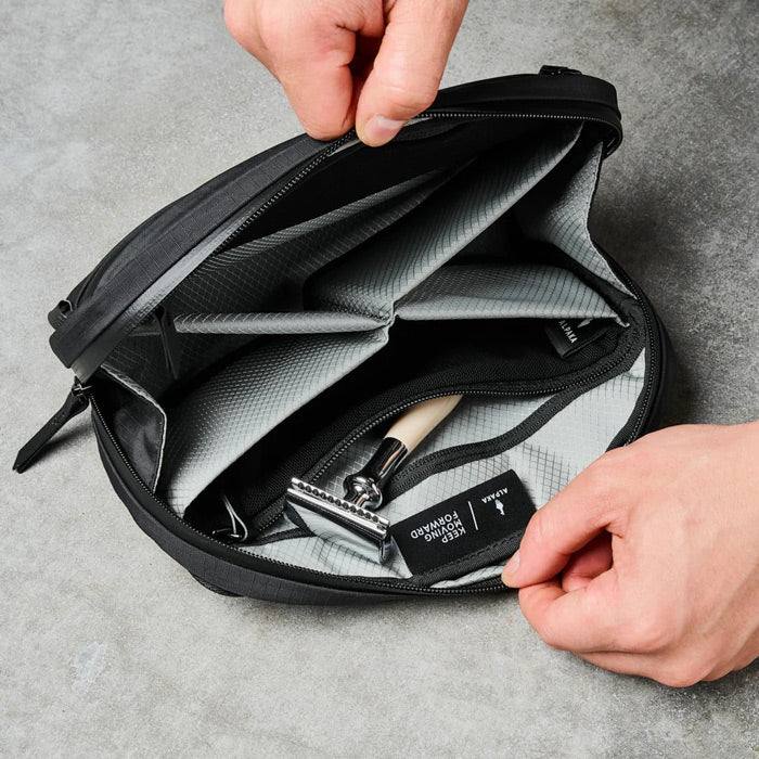 Alpaka Toiletry Bag - Axoflux Black