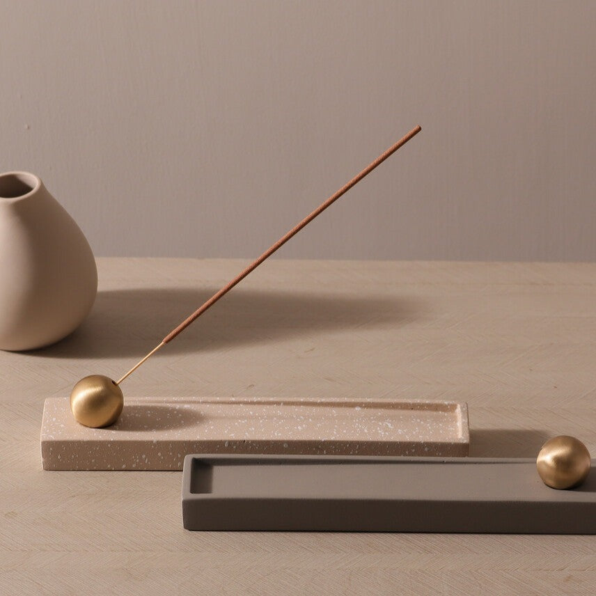 Calm Metal & Concrete Incense Holder - Speckled Taupe