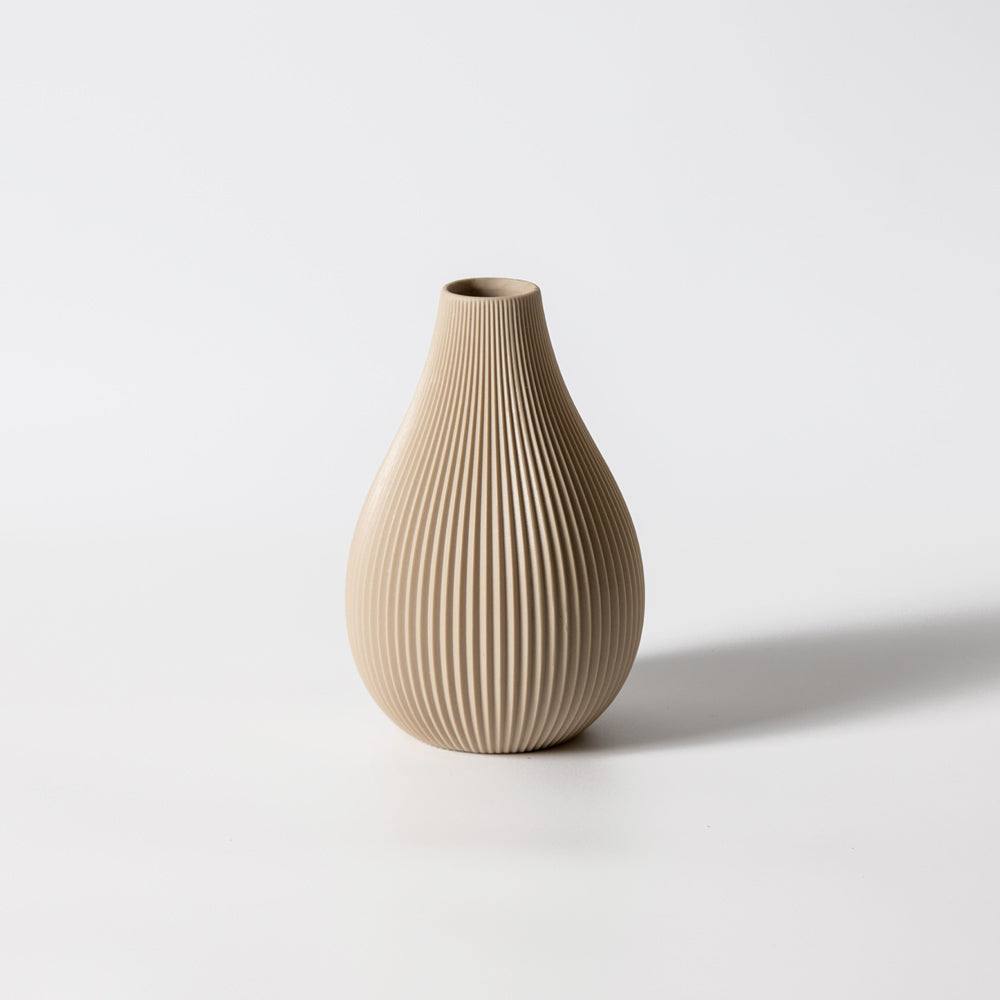 Enhabit Bud Porcelain Short Vase - Beige