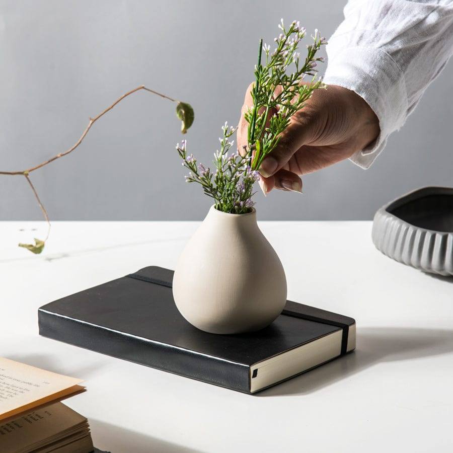 Enhabit Creo Small Vase - Beige