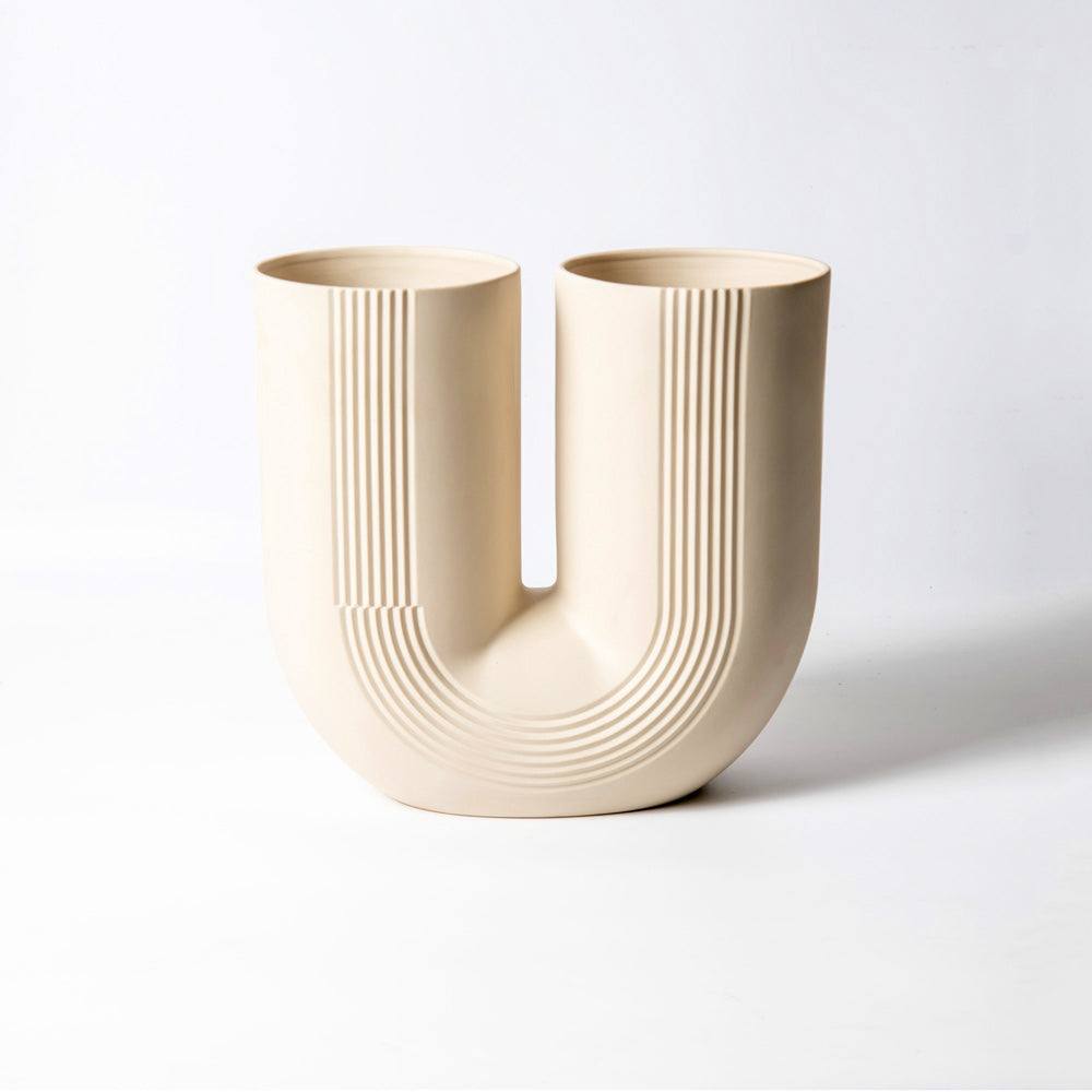 Enhabit Jardin U-shaped Porcelain Vase Large - Beige