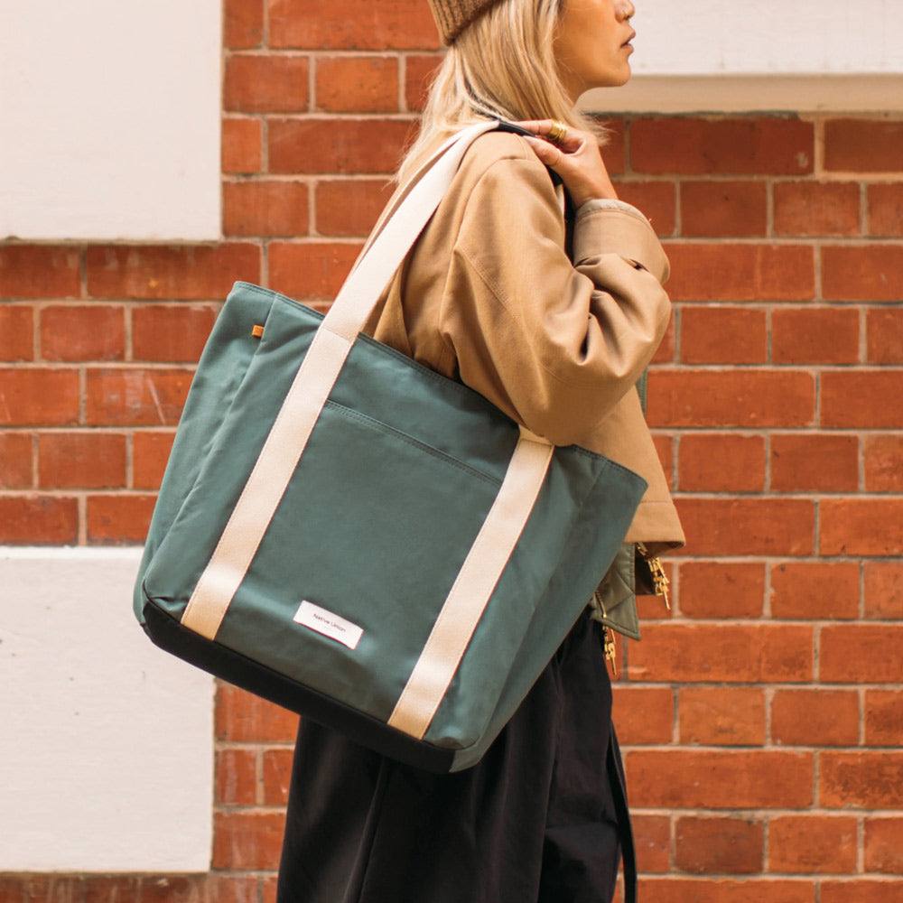 Native Union WFA Tote Bag Pro - Slate Green