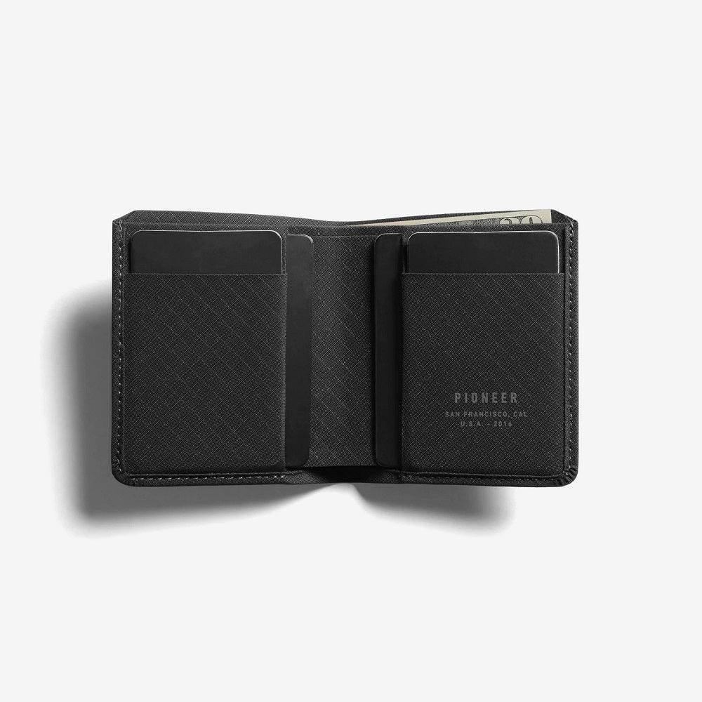 Pioneer Altitude Billfold Wallet - Onyx RFID